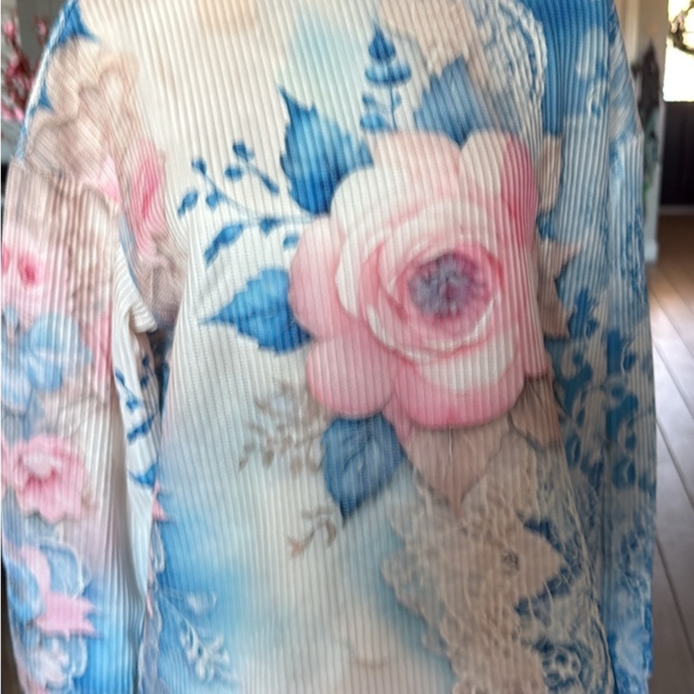 Floral Print Sweater - Pink and Blue